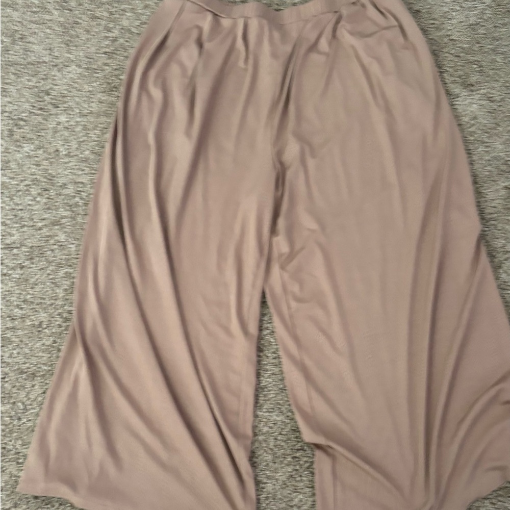 Tan Women's Wide-Leg Pants